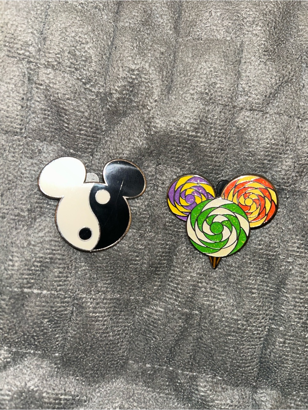 Kids Enamel Pin Set - Yin Yang Mouse & Colorful Lollipops